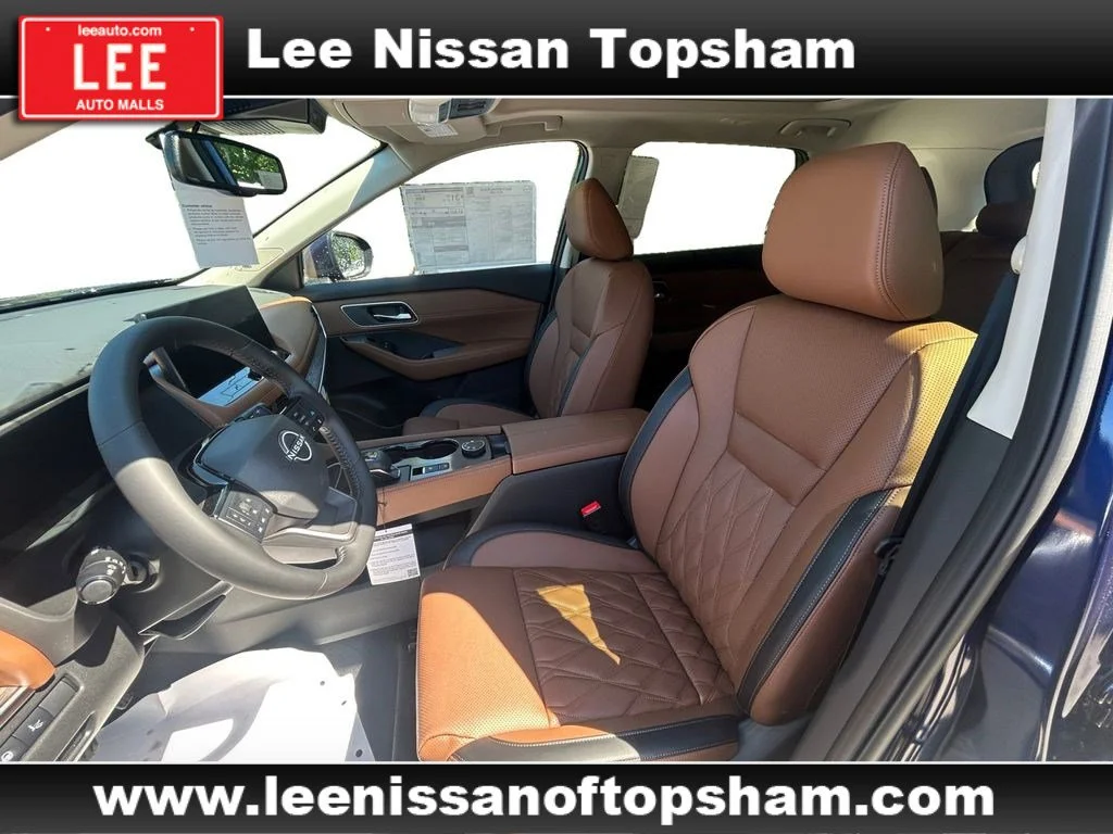 New 2026 Deep Ocean Blue Pearl Nissan Platinum image 9