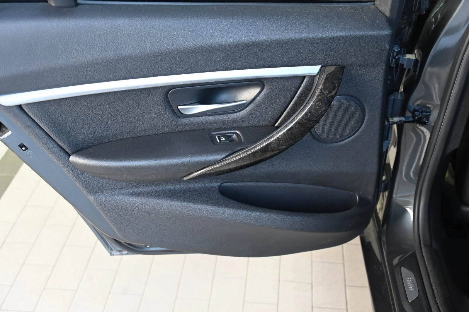 Used 2016 Mineral Grey Metallic BMW 328i image 15