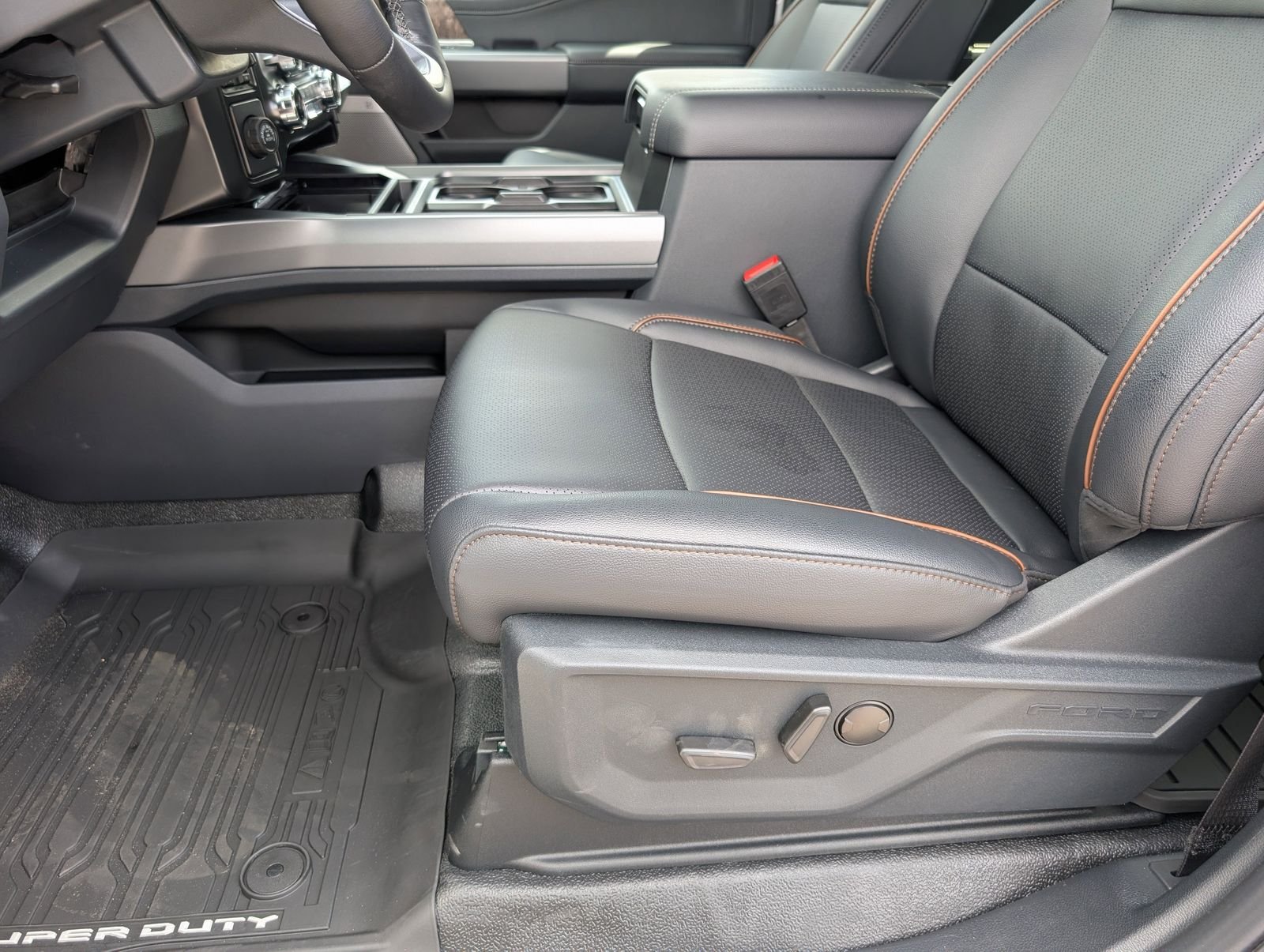 2026 Ford F-250 Super Duty Lariat - Photo 16