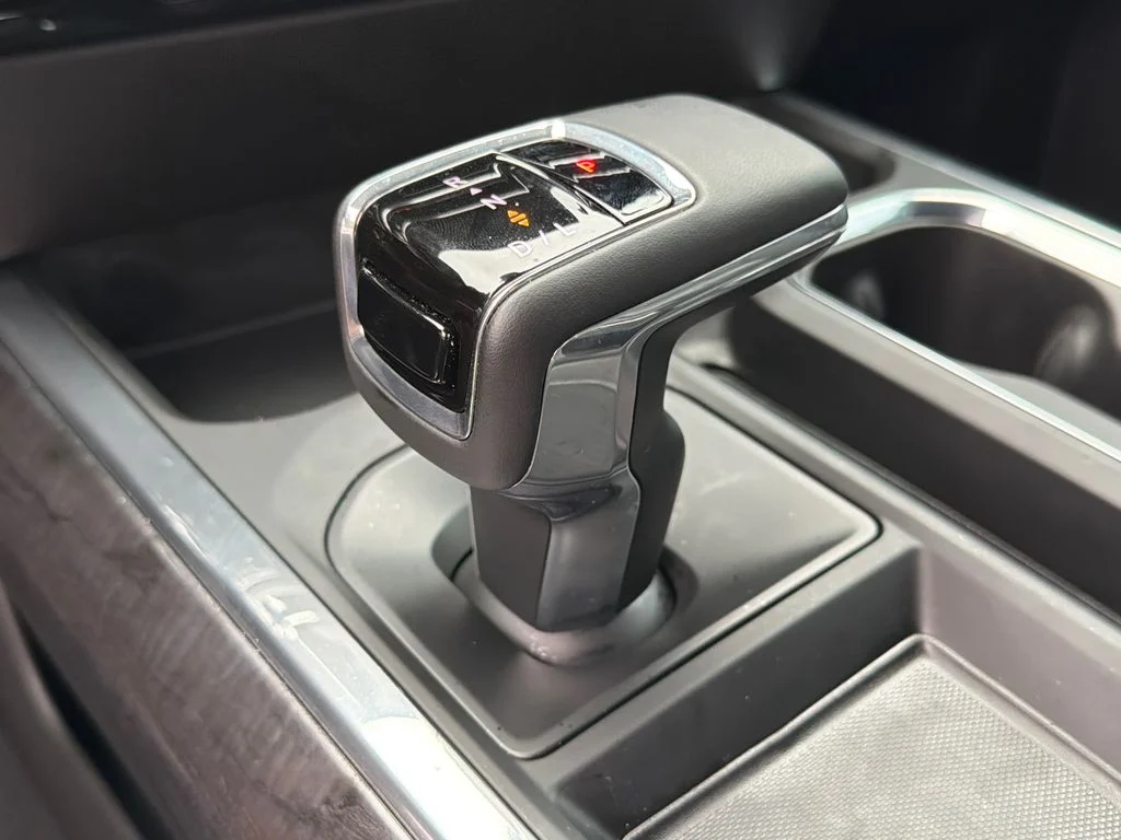 Used 2025 Red Chevrolet LTZ image 31