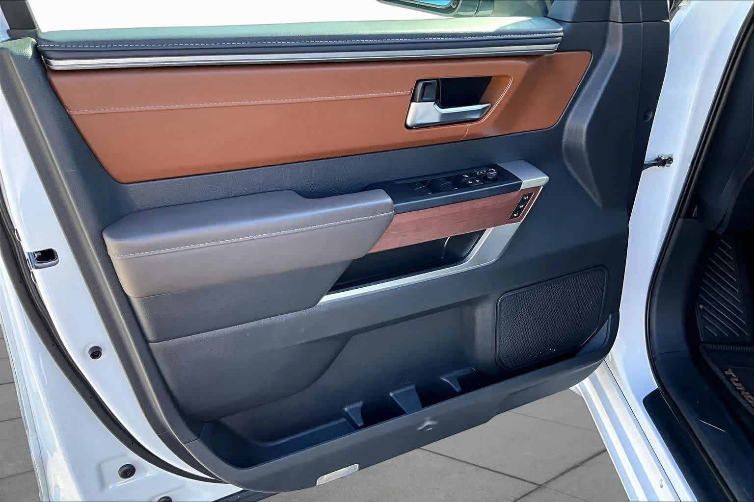 2024 Toyota Tundra 1794 Edition - Photo 20