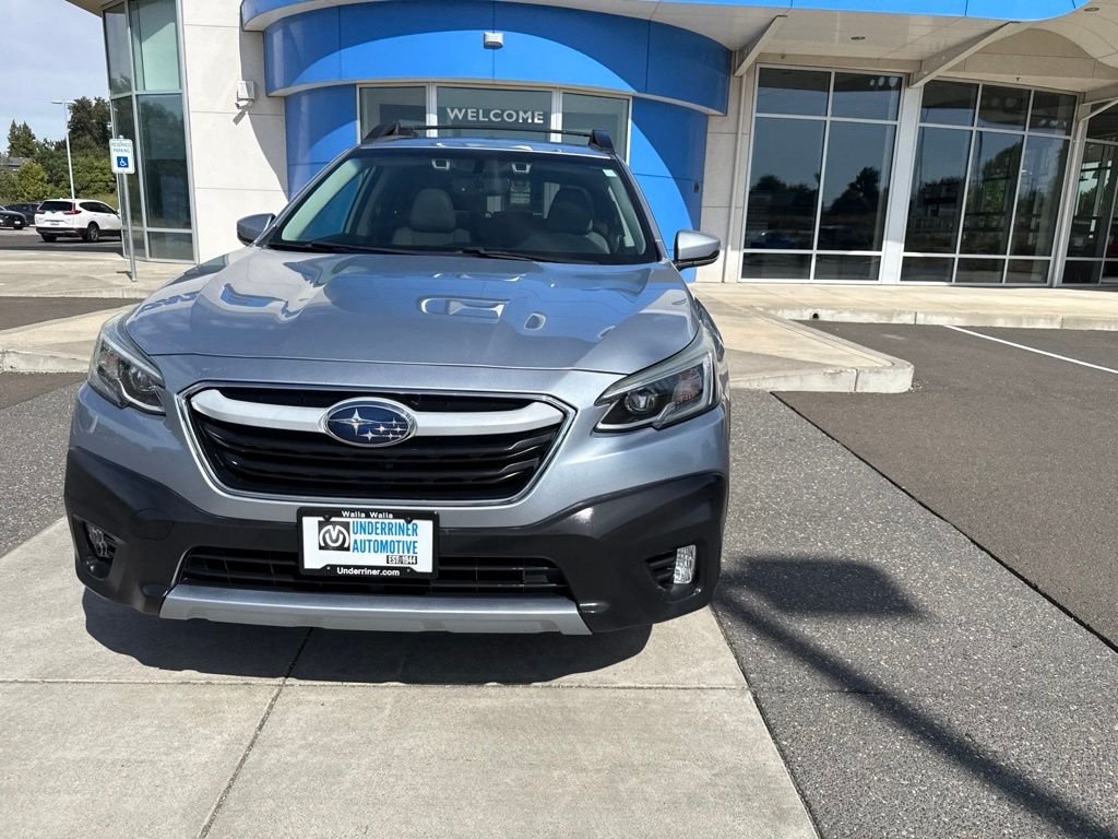 Used 2020 Ice Silver Metallic Subaru Limited image 17