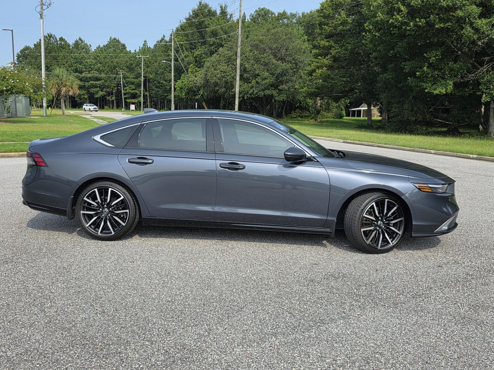 2024 Honda Accord Hybrid Touring - Photo 37