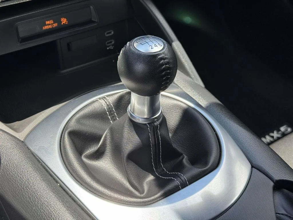 2025 Mazda MX-5 Miata Sport - Photo 19