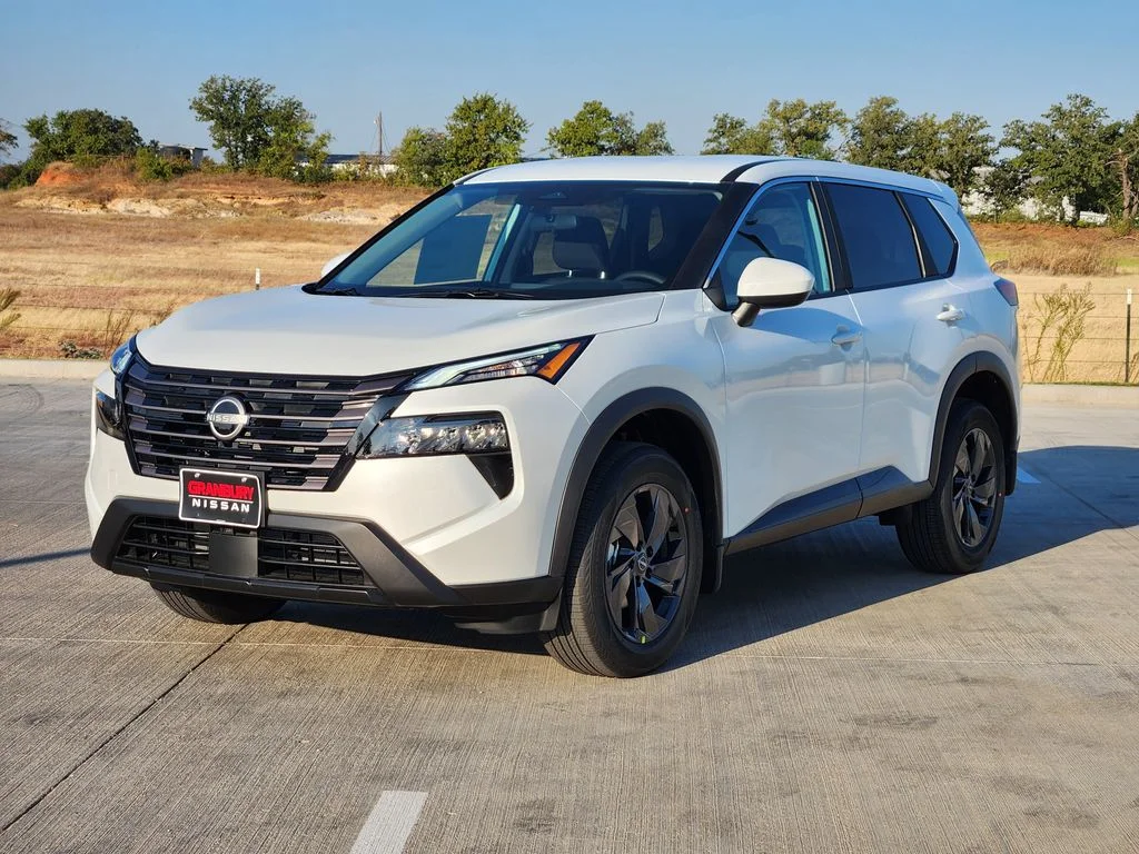 New 2026 Everest White Pearl TriCoat Nissan SV image 2