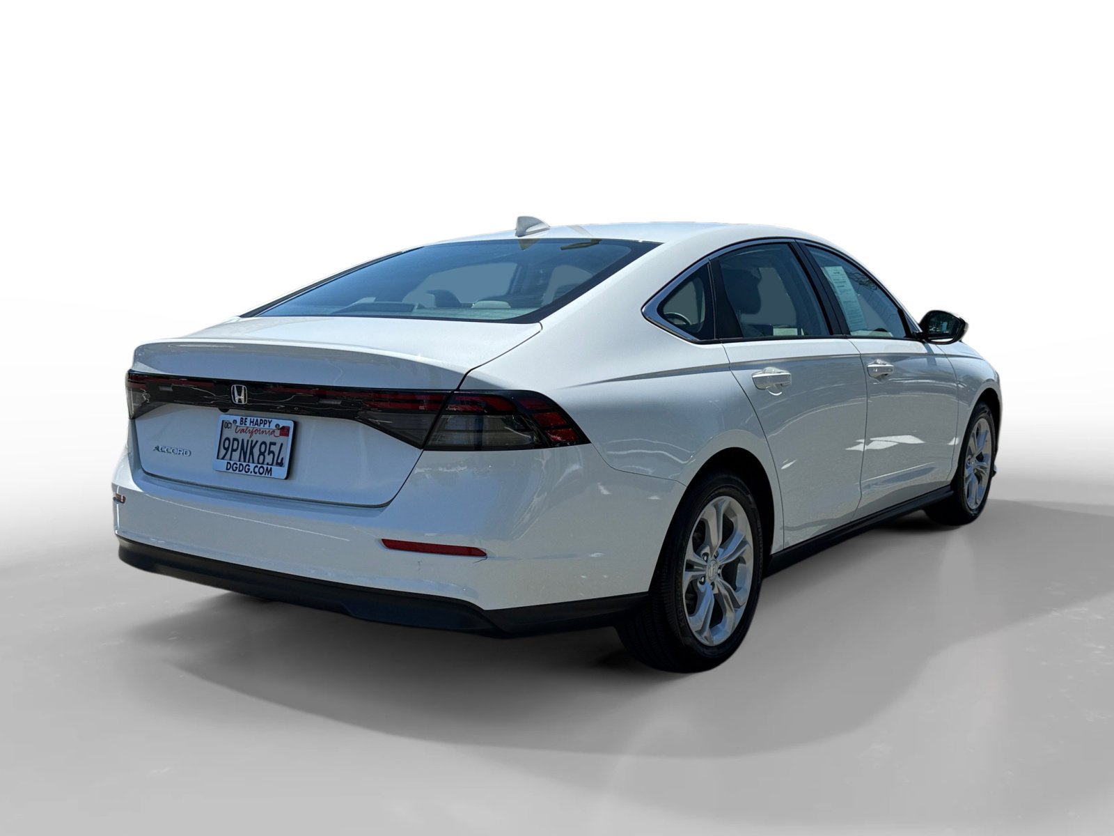 Used 2024 Platinum White Pearl Honda LX image 5