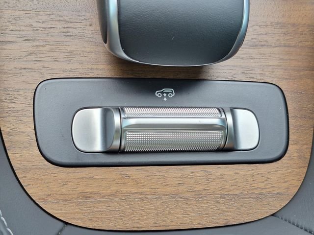 Certified Used 2025 Cirrus Silver Metallic Mercedes-Benz GLE 53 AMG® image 36