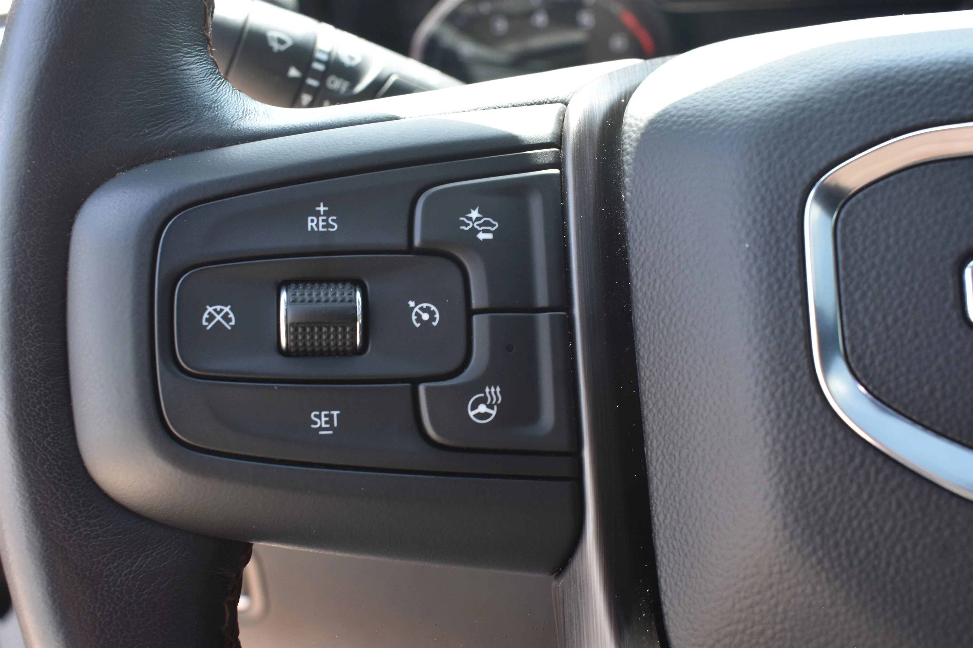 2022 GMC Sierra 2500HD AT4 - Photo 22