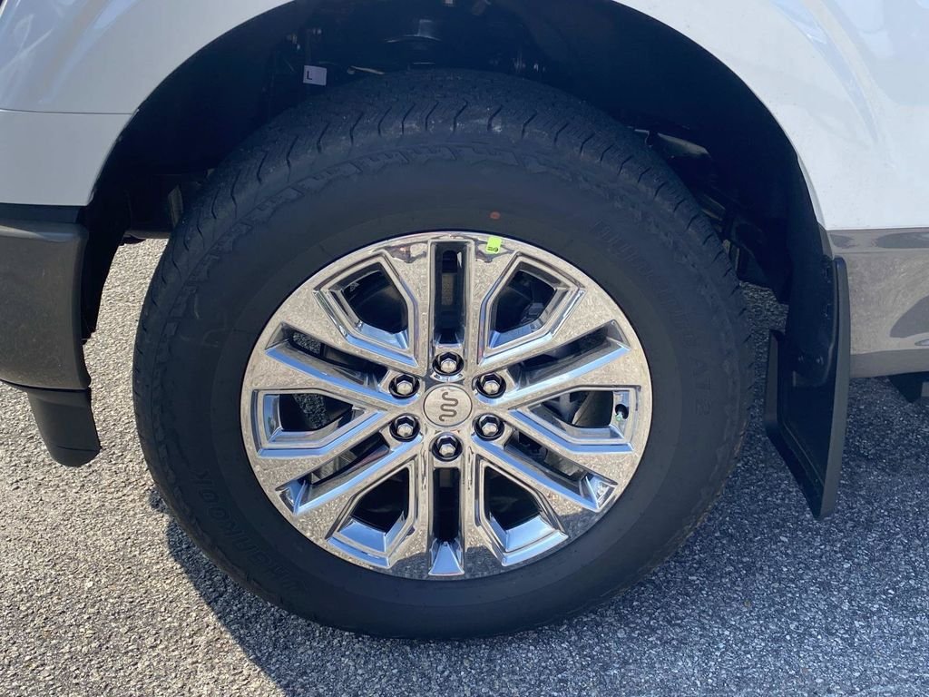 New 2026 Star White Metallic Tri-Coat Ford King Ranch® image 7