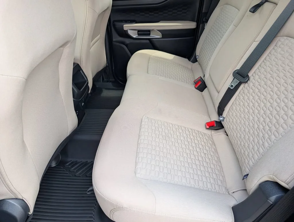 Used 2025 Gray Ford XLT image 10