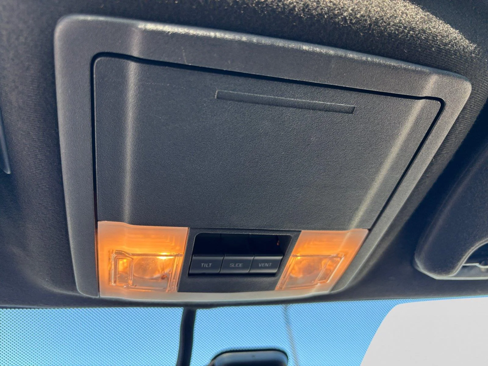 Used 2016 Magnetic Ford Limited image 35