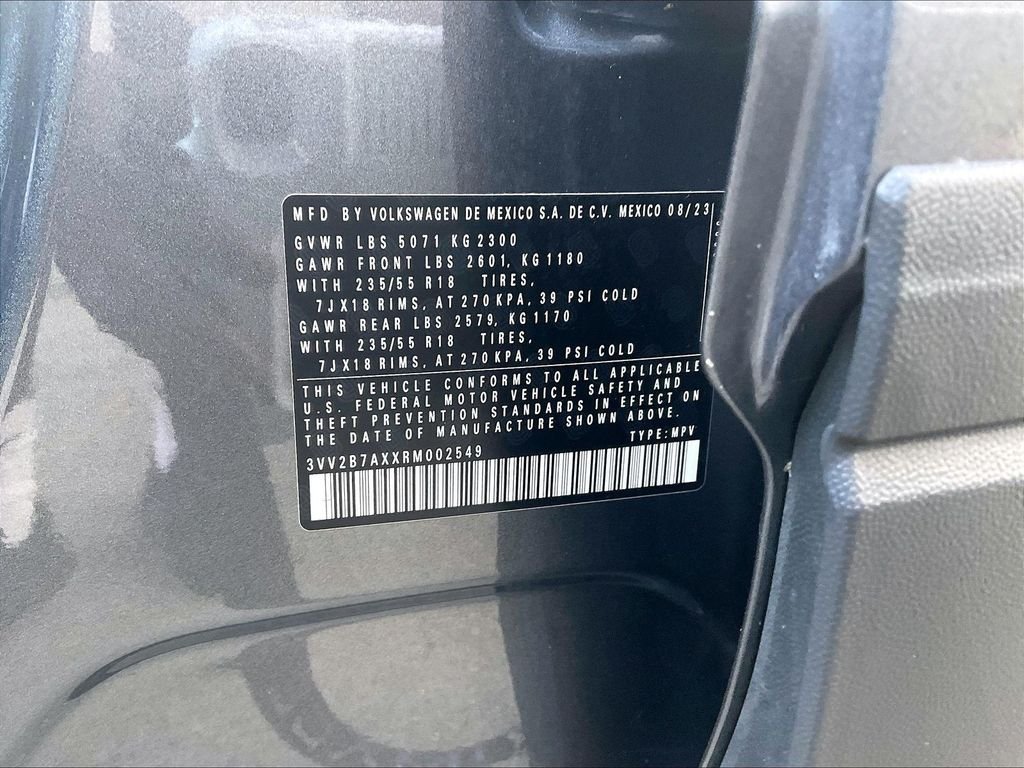 Used 2024 Gray Volkswagen 2.0T SE image 34