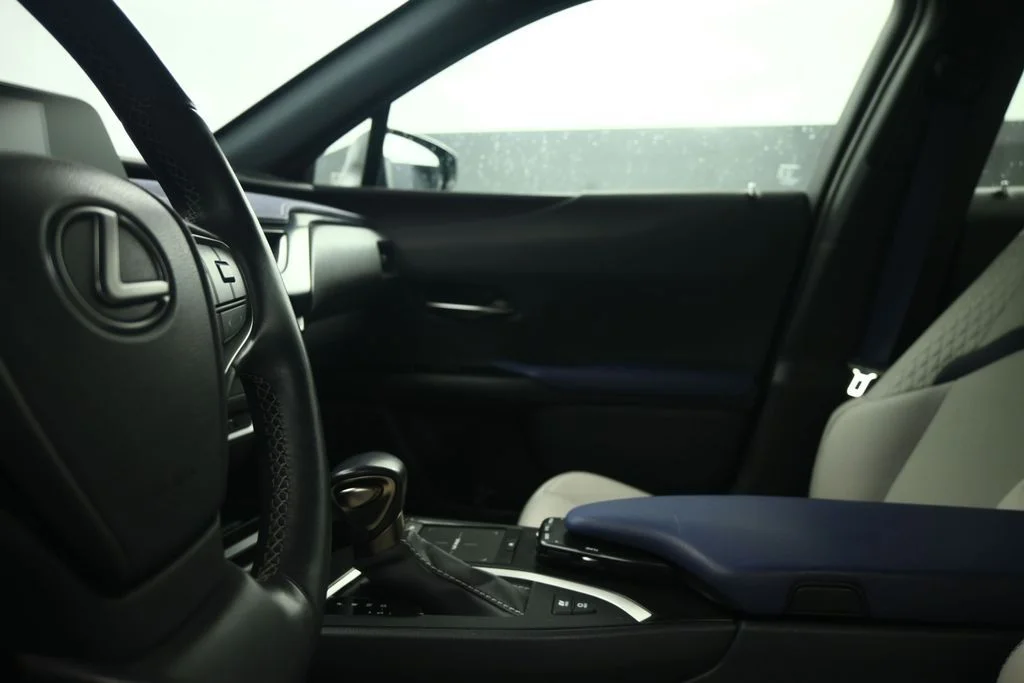 Used 2021 Blue Lexus 250h Base image 58