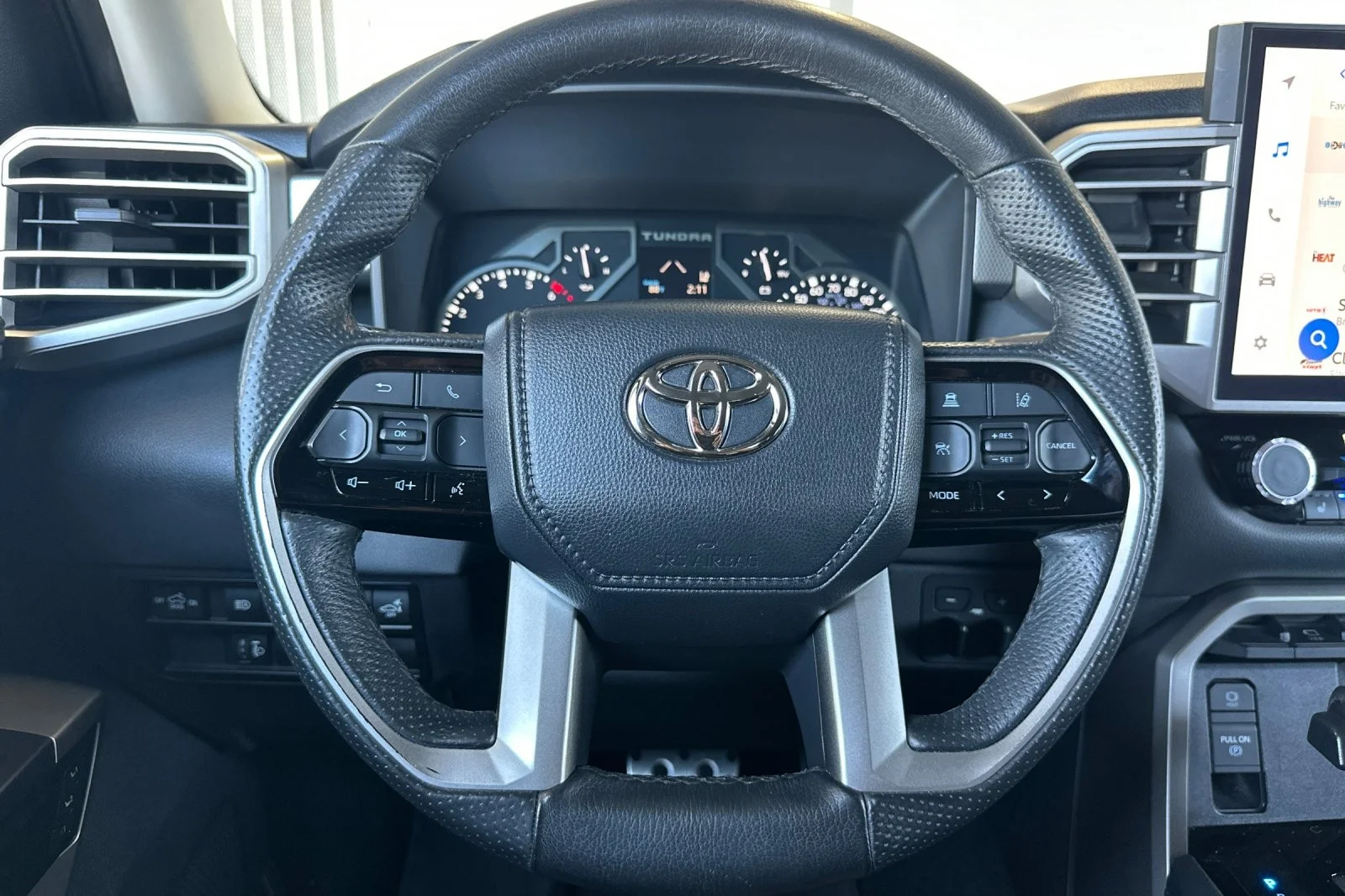 Used 2023 Lunar Rock Toyota Limited image 21