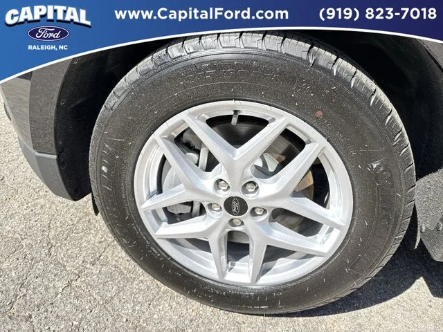 Used 2024 Black Ford SEL image 10