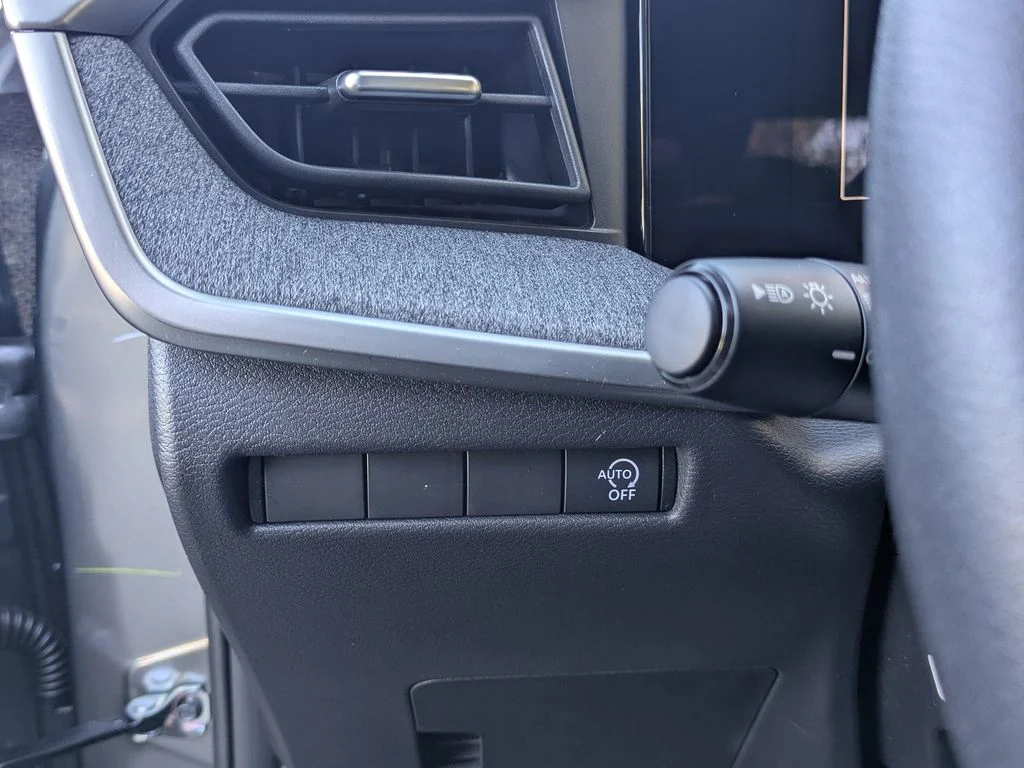 New 2026 Gray Nissan S image 18