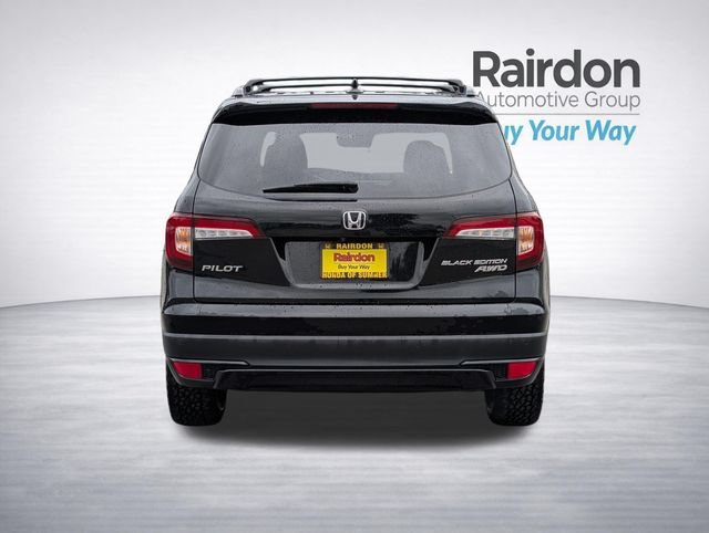 Used 2022 Crystal Black Pearl Honda Black Edition image 6