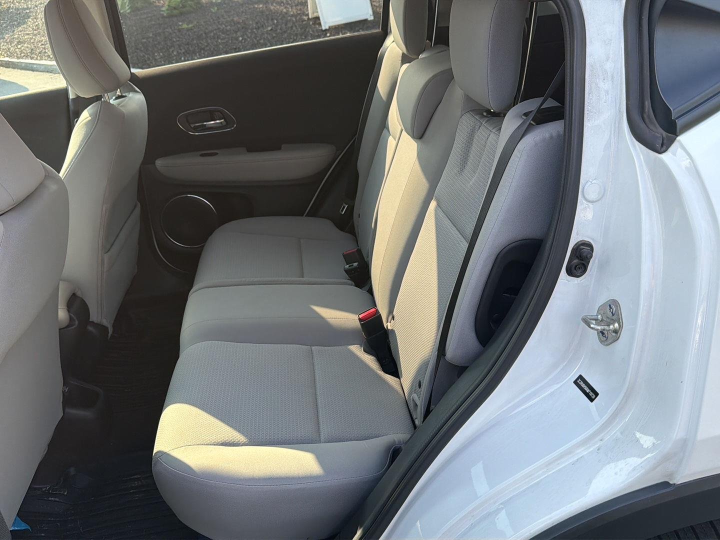 Used 2019 Platinum White Pearl Honda EX image 21