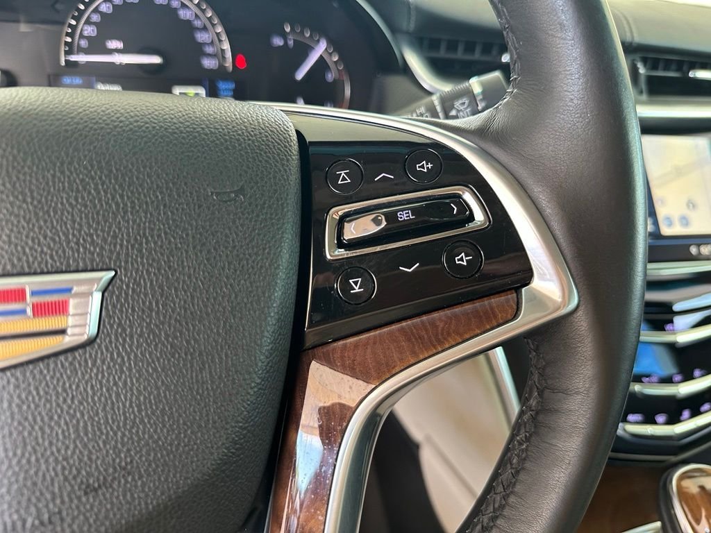 Used 2019 White Cadillac Luxury image 22