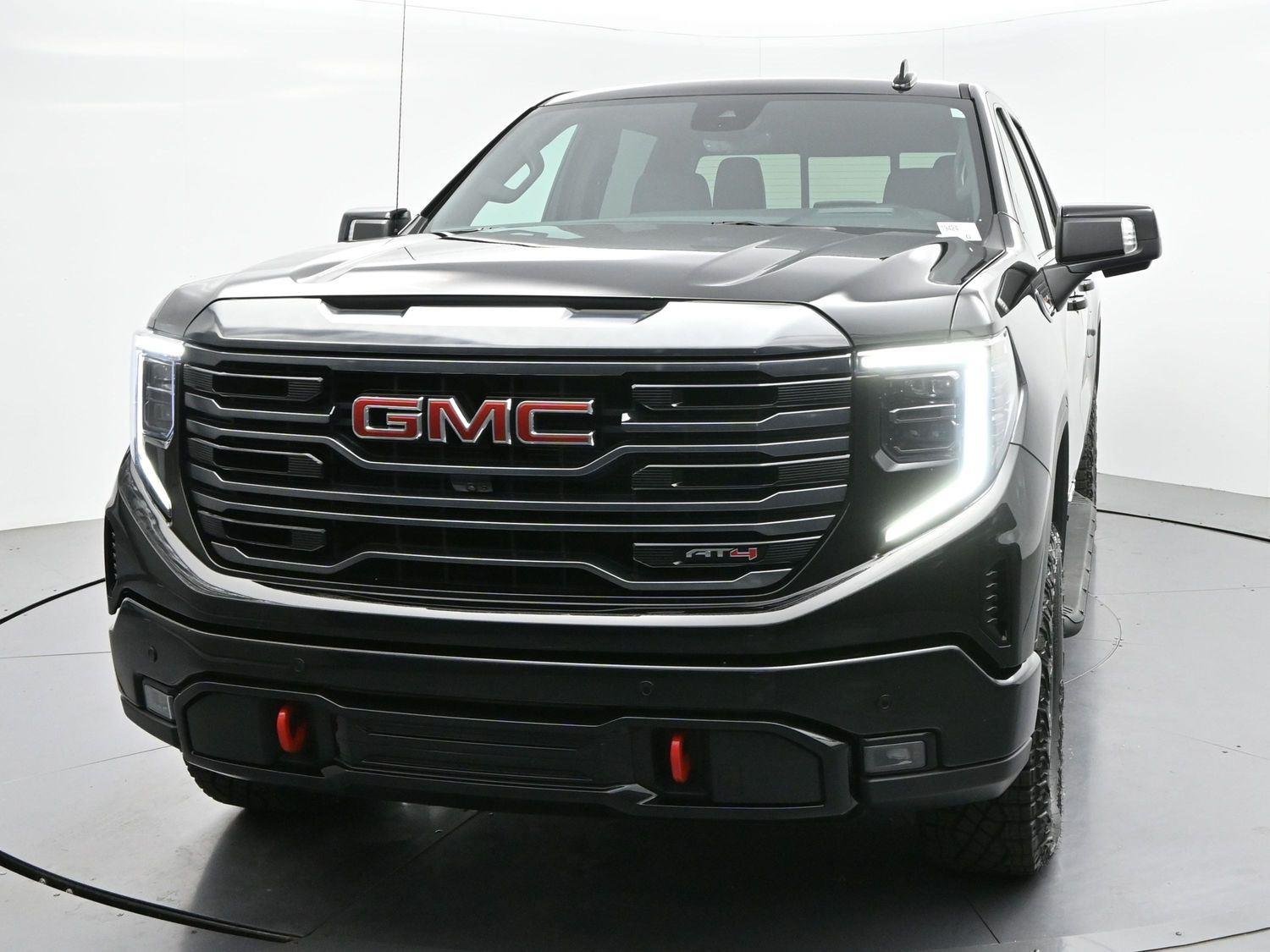 Used 2024 Onyx Black GMC AT4 image 3
