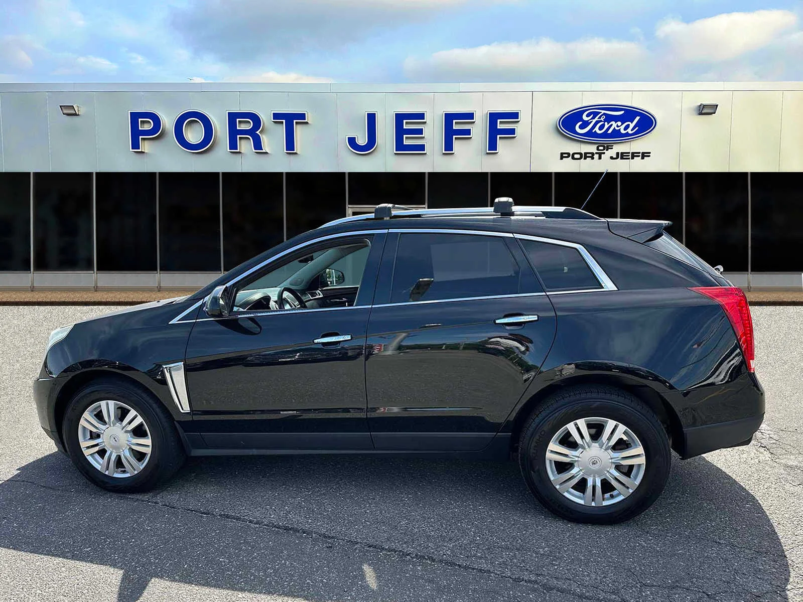 Used 2016 Black Raven Cadillac Luxury Collection image 9