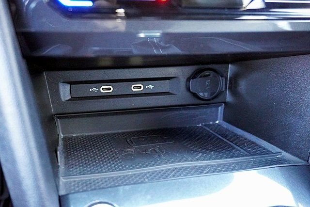 Used 2023 Silver Volkswagen 2.0T SE R-Line Black image 29