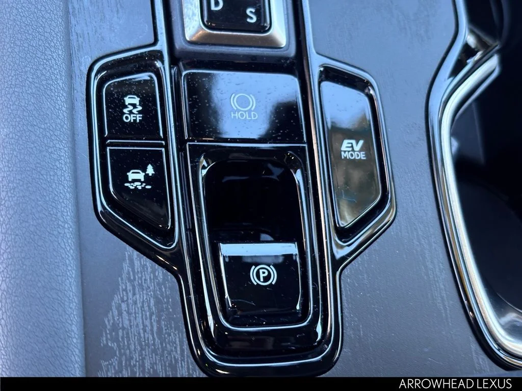 Certified Used 2025 White Lexus 350h Premium Plus image 31