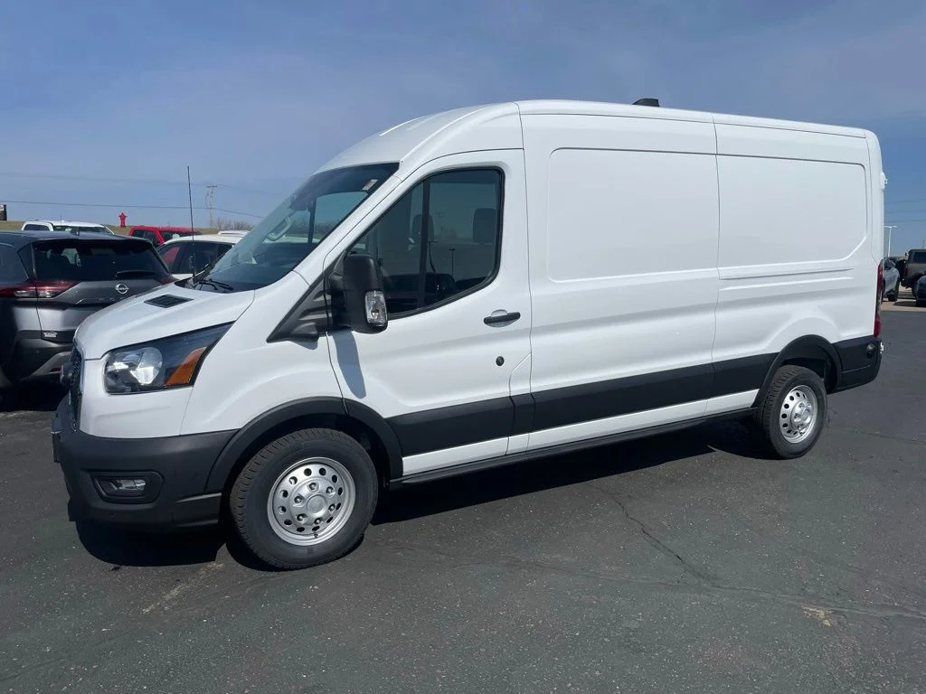 New 2026 Oxford White Ford Cargo Van image 6