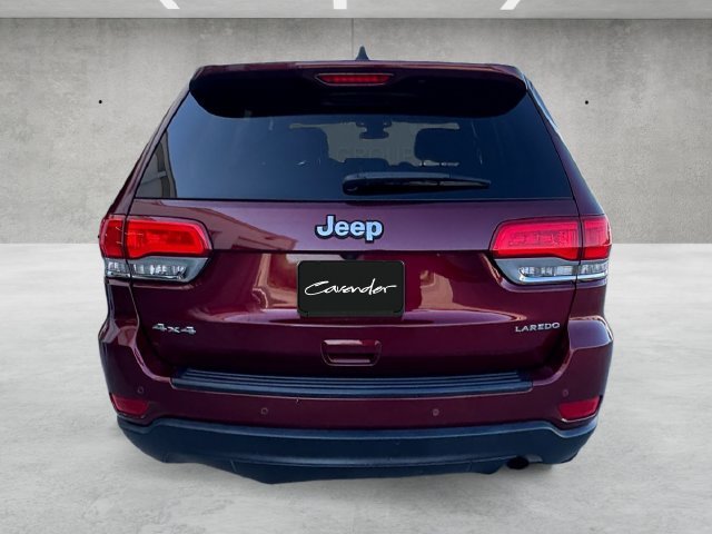Used 2018 Red Jeep Laredo E image 15