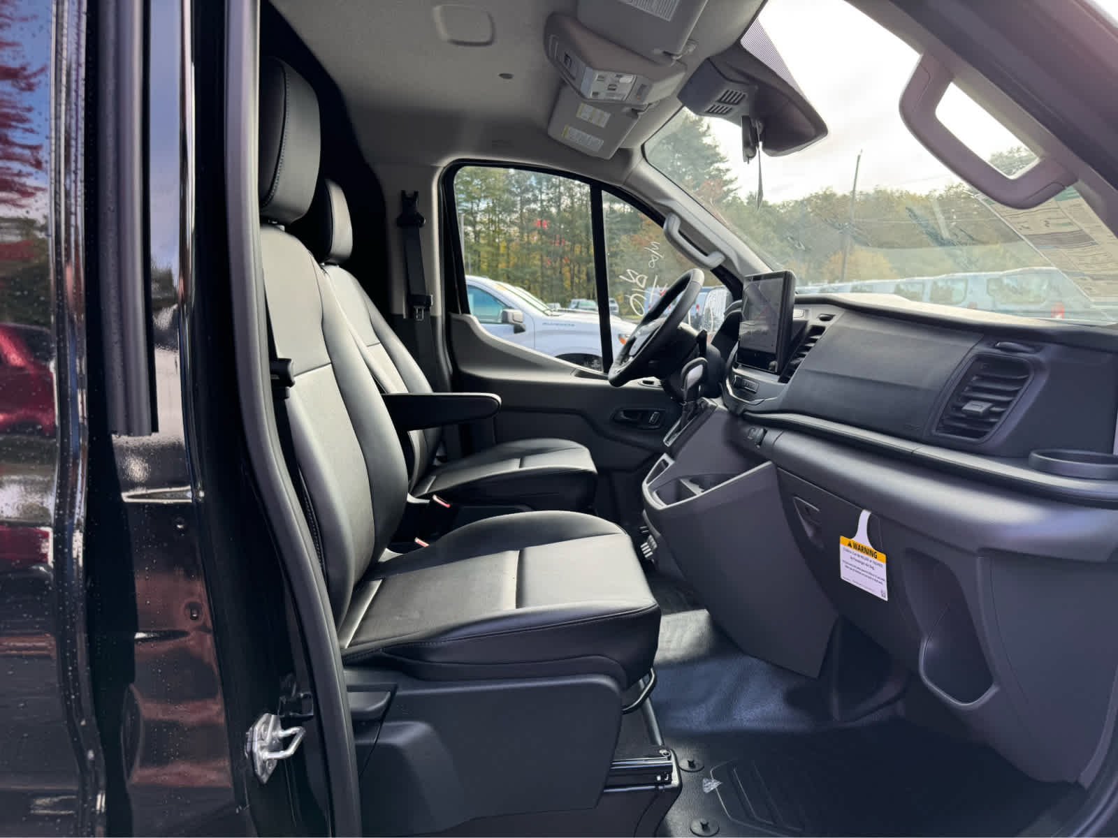 New 2026 Agate Black Metallic Ford  image 14