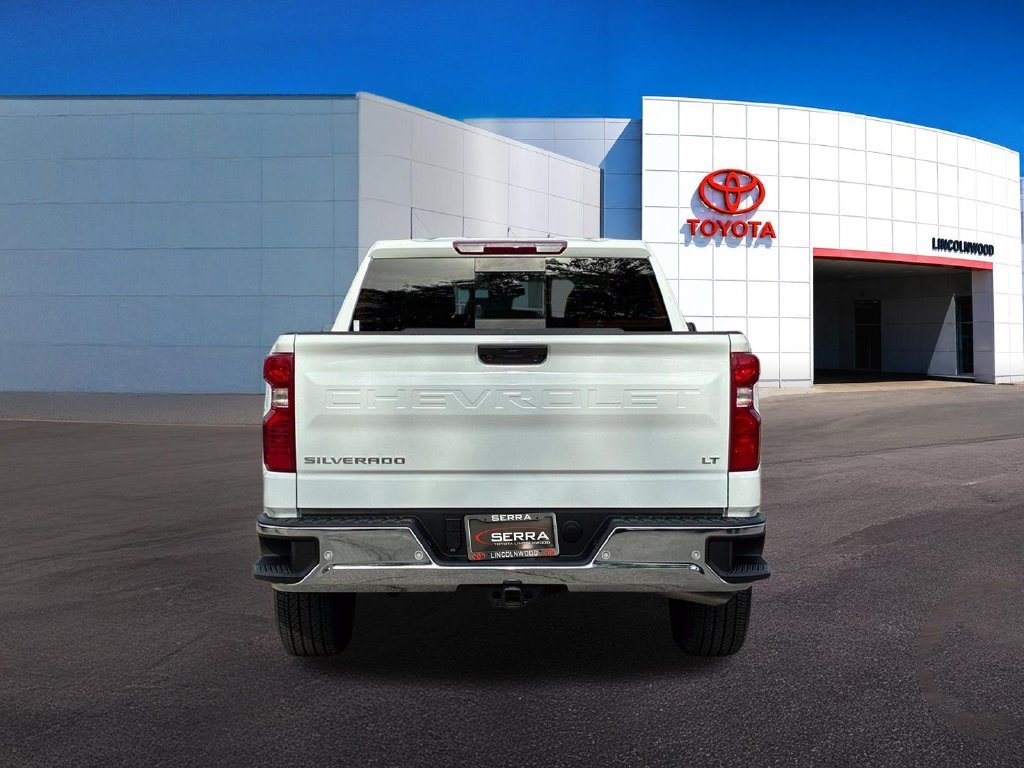 Used 2025 White Chevrolet LT image 11