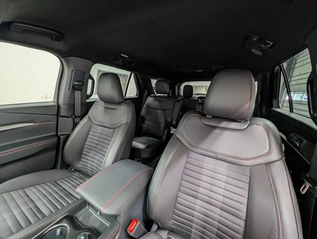 New 2026 Vapor Blue Metallic Ford ST-Line image 40