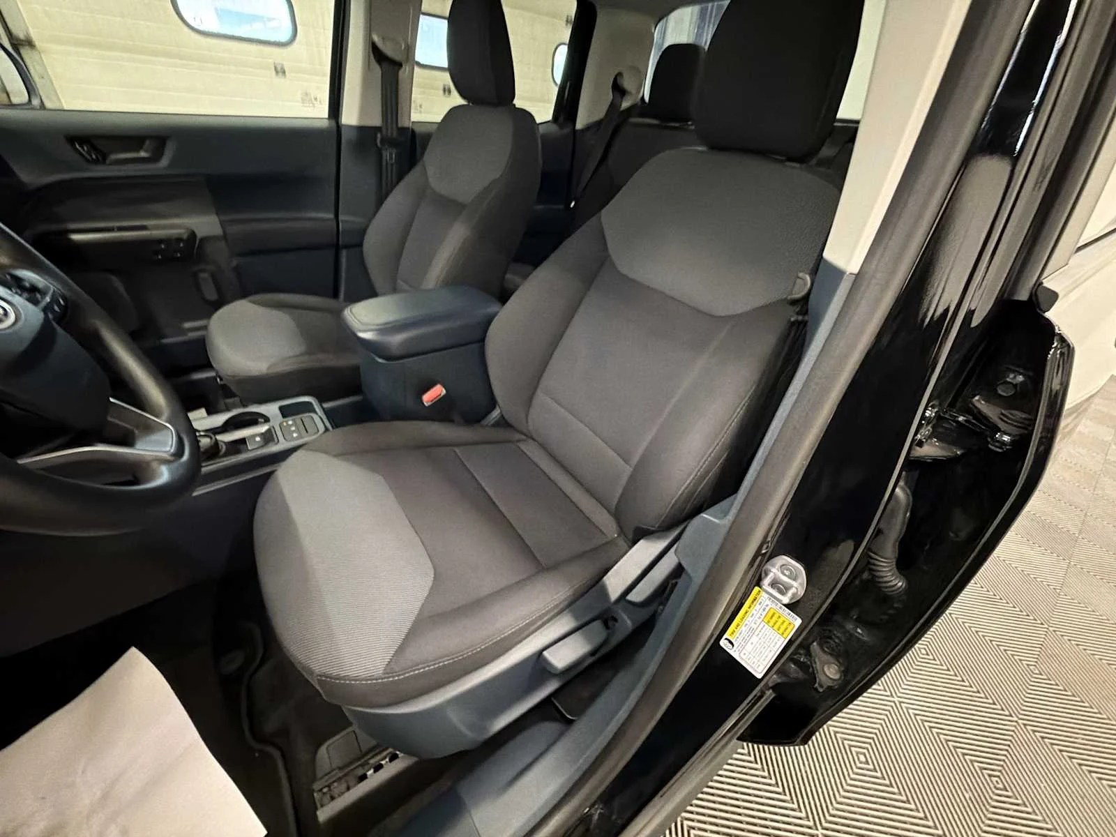 Used 2024 Shadow Black Ford XL image 13