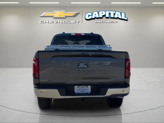Used 2024 Gray Ford XLT image 4