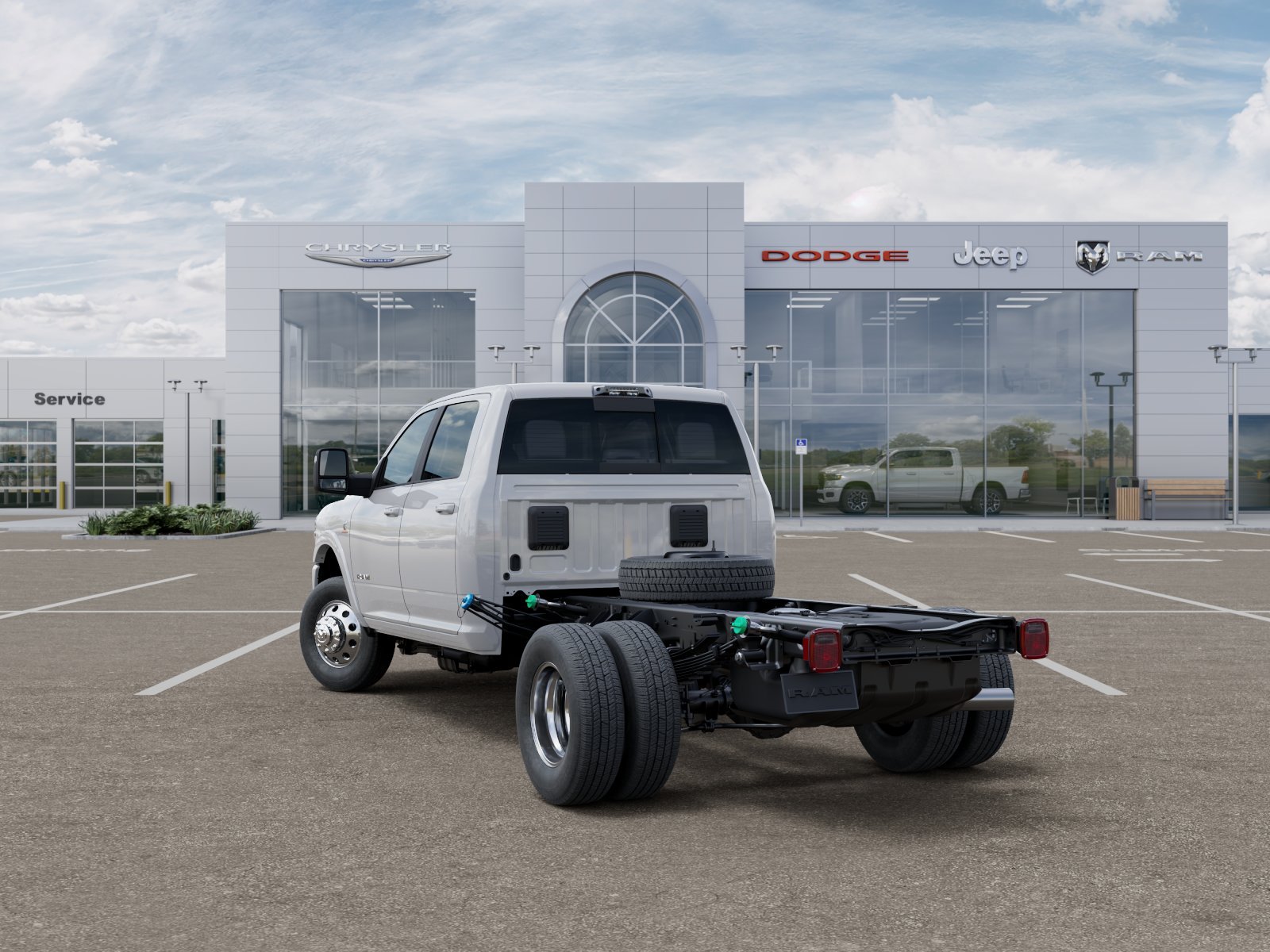 New 2026 Bright White Clearcoat RAM Tradesman image 30