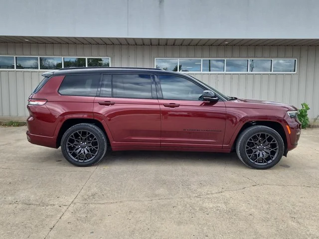Used 2025 Red Jeep Summit image 2
