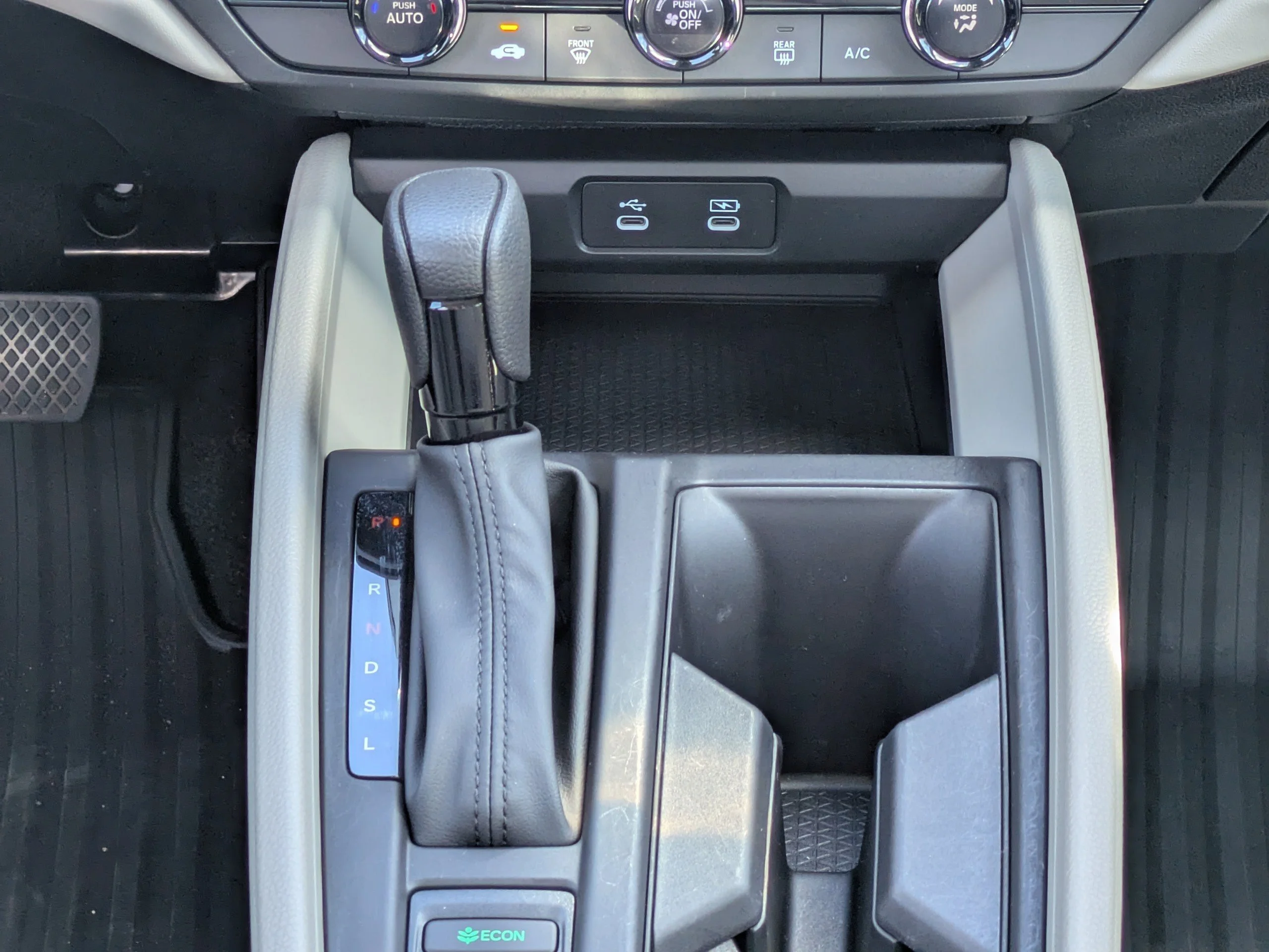 2025 Honda Accord LX - Photo 47
