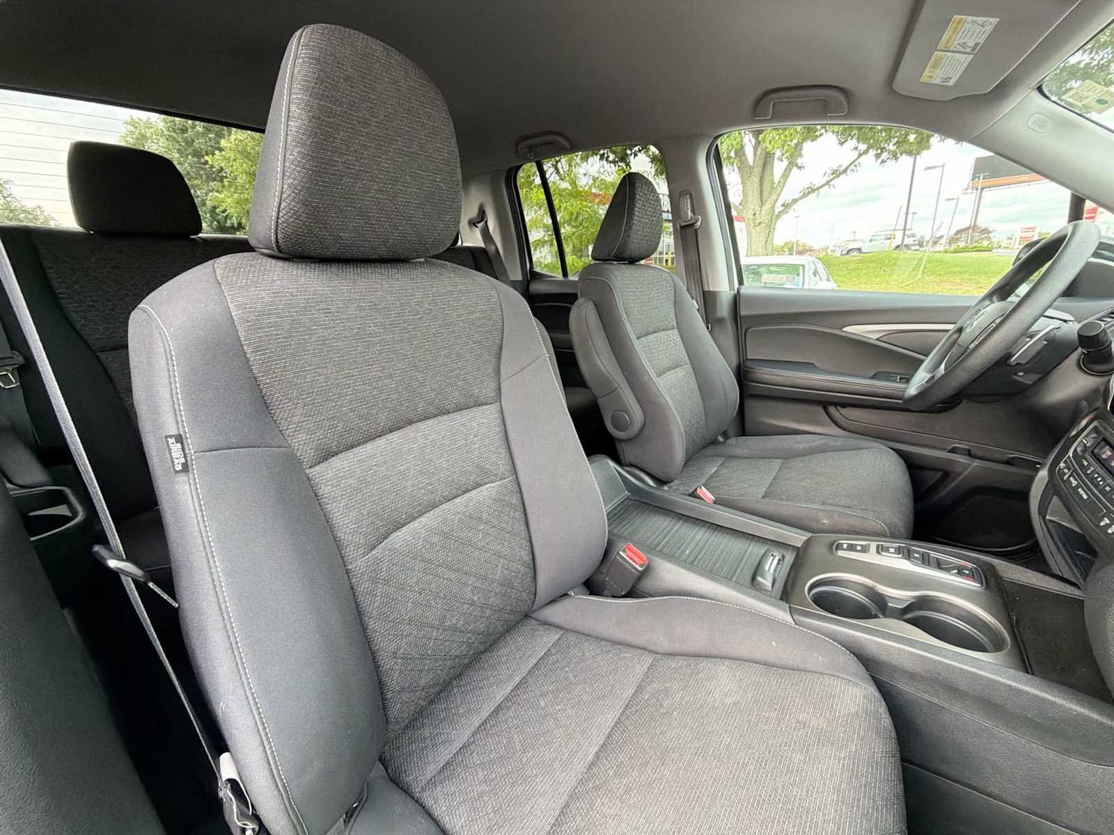 Used 2023 Platinum White Pearl Honda Sport image 17