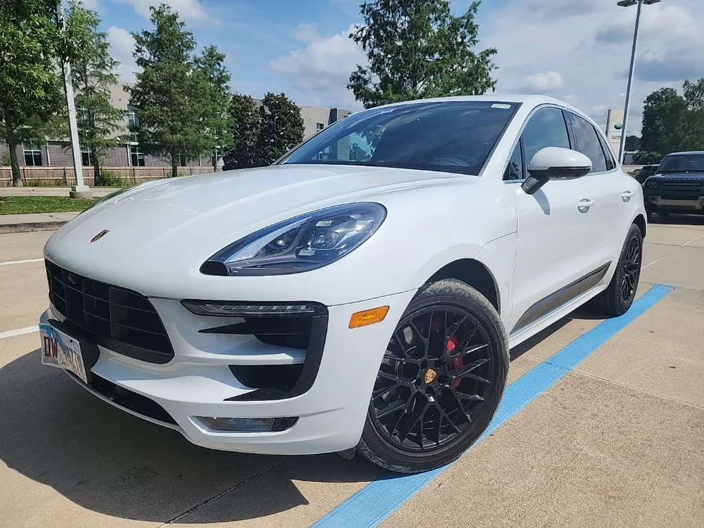 2018 Porsche Macan GTS's photo