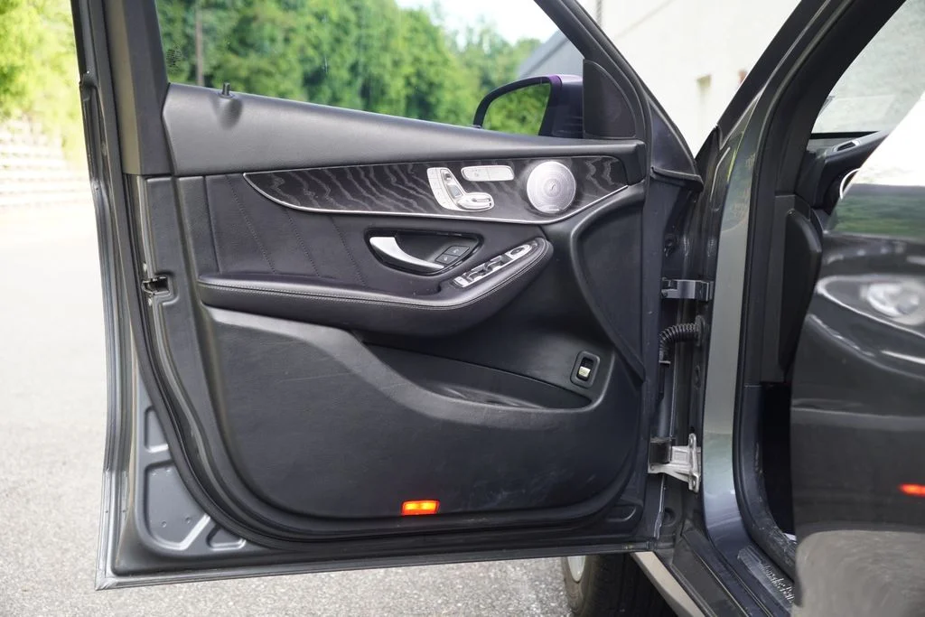 2018 Mercedes-Benz GLC GLC300 - Photo 12
