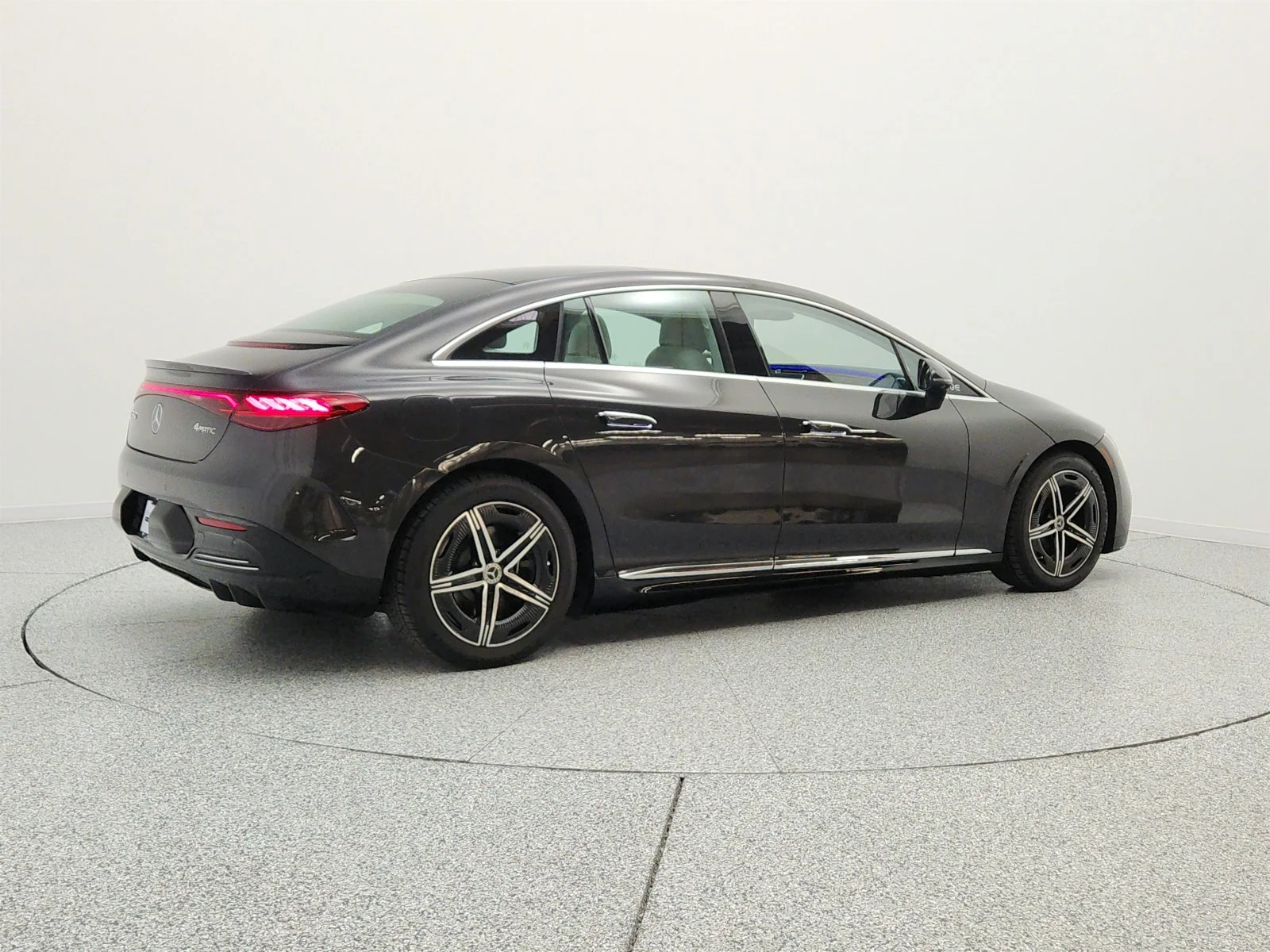 Used 2023 Graphite Grey Metallic Mercedes-Benz EQE 350 4MATIC®+ Sedan image 5
