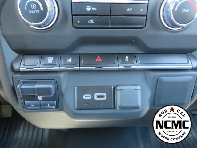 Used 2025 White Chevrolet Work Truck image 24
