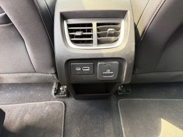Used 2025 Iridescent Pearl Tricoat Chevrolet Premier image 37