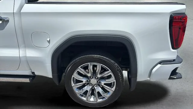 Used 2024 Summit White GMC Denali image 36