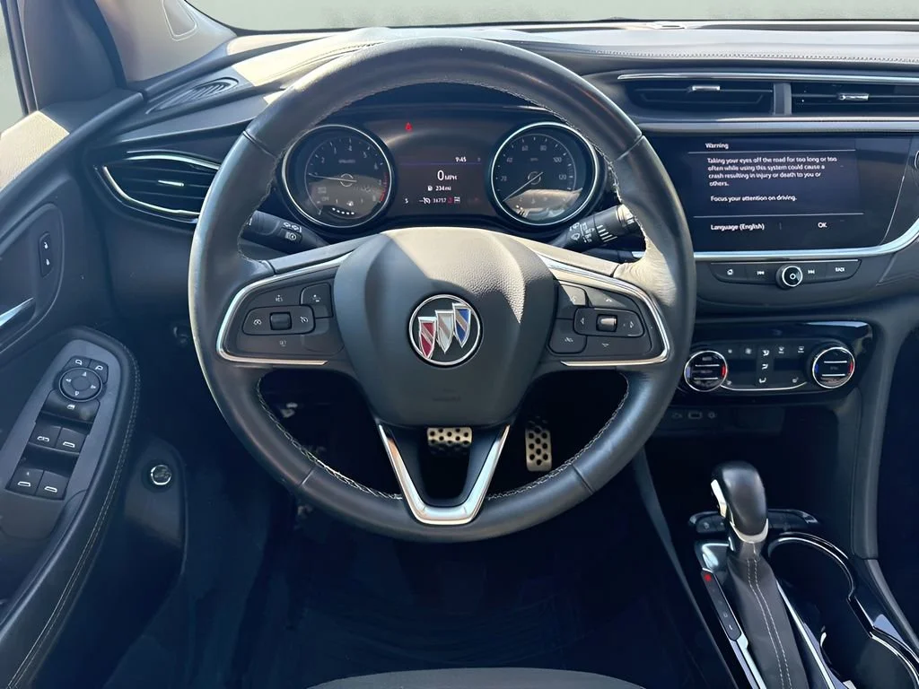 Used 2023 Cinnabar Metallic Buick Select image 13