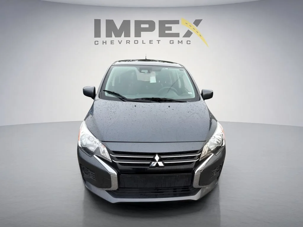 Used 2024 Silver Mitsubishi ES image 8