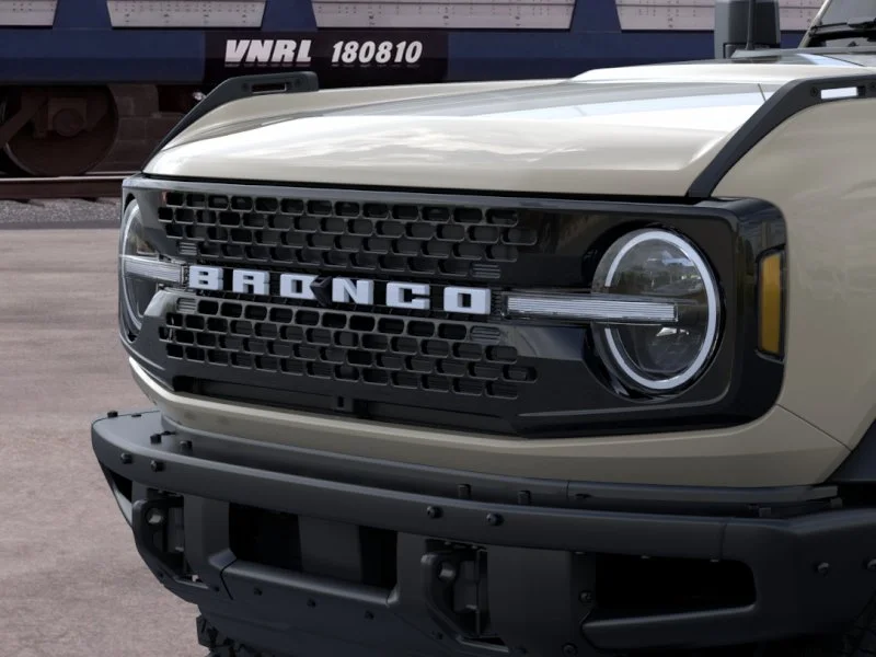 New 2026 Desert Sand Ford Badlands® image 19