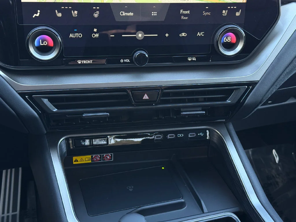 Used 2026  Lexus TX 500h F SPORT Performance Premium image 28