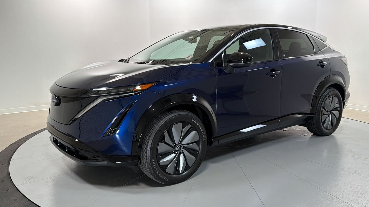 2025 Nissan Ariya Engage FWD's photo