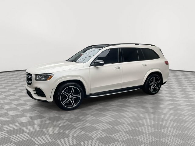 Used 2023 White Mercedes-Benz GLS 450 image 41